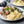 Laden Sie das Bild in den Galerie-Viewer, fertiges Püree mit Champignonsauce auf Teller mit Petersilie garniert