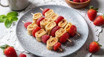 Low Carb Pfannkuchen-Erdbeer-Spieße | Rezept