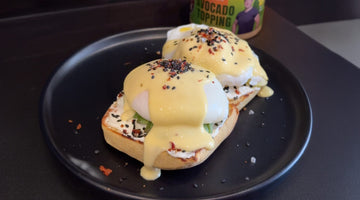Low Carb Avocado-Brötchen mit selbstgemachter Hollandaise | Rezept
