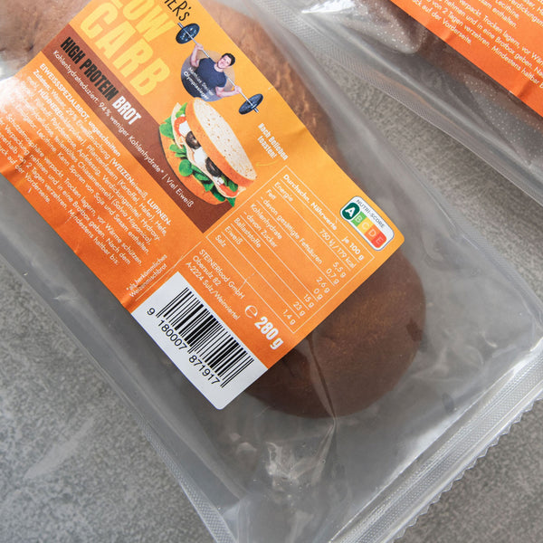 1 Packung von STEINER´s High Protein Brot als ovales Laib . Es ist eine Testproduktion.